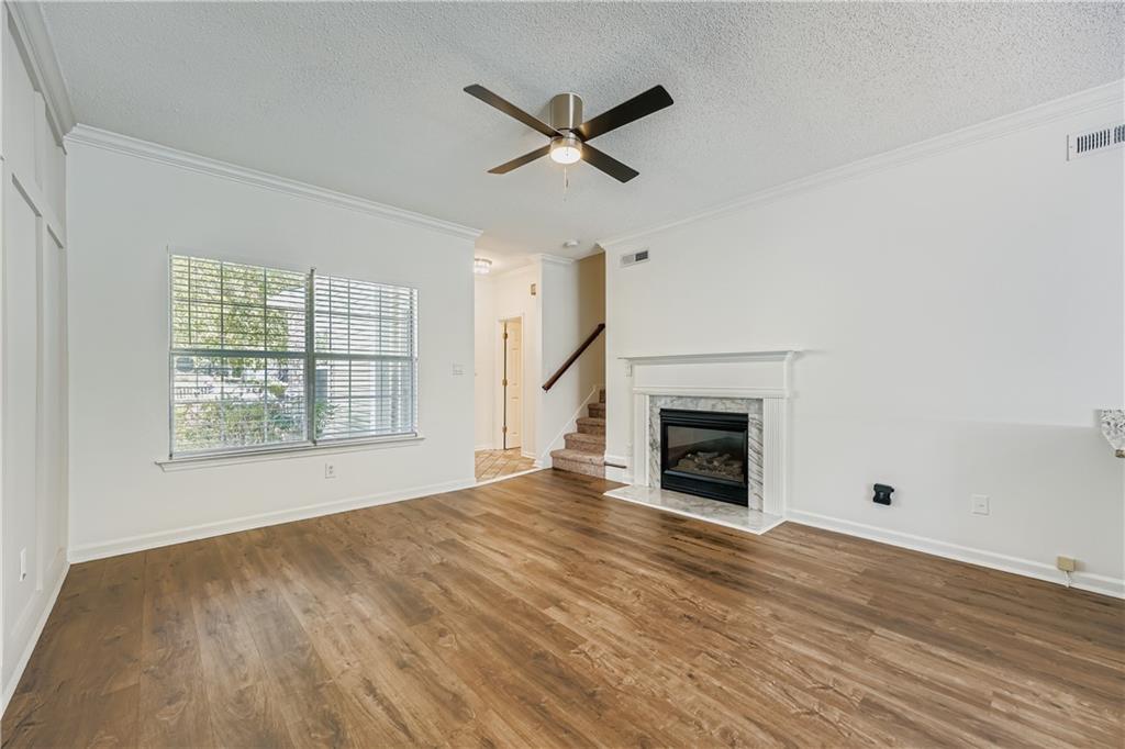 404 Las Brasis Court