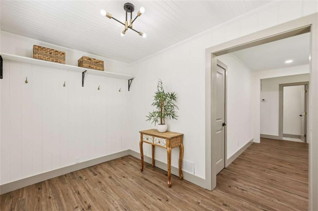 2242 Jernigan Drive SE