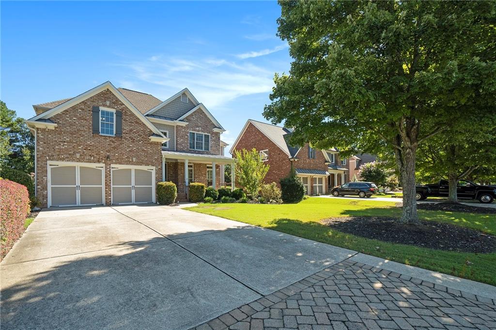 1715 Brown Circle