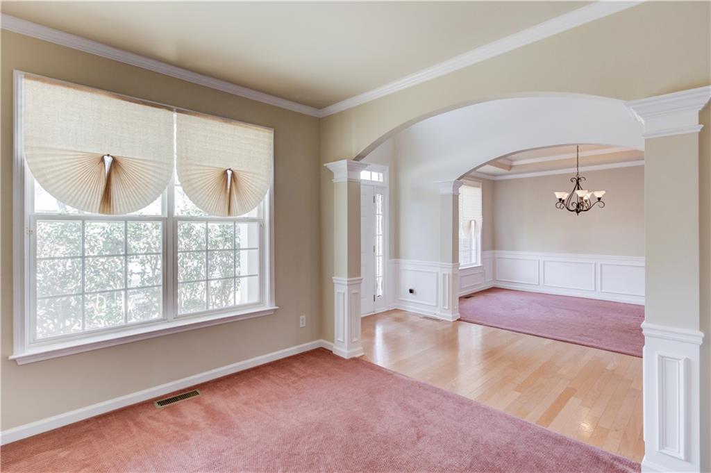 6925 River Island Circle