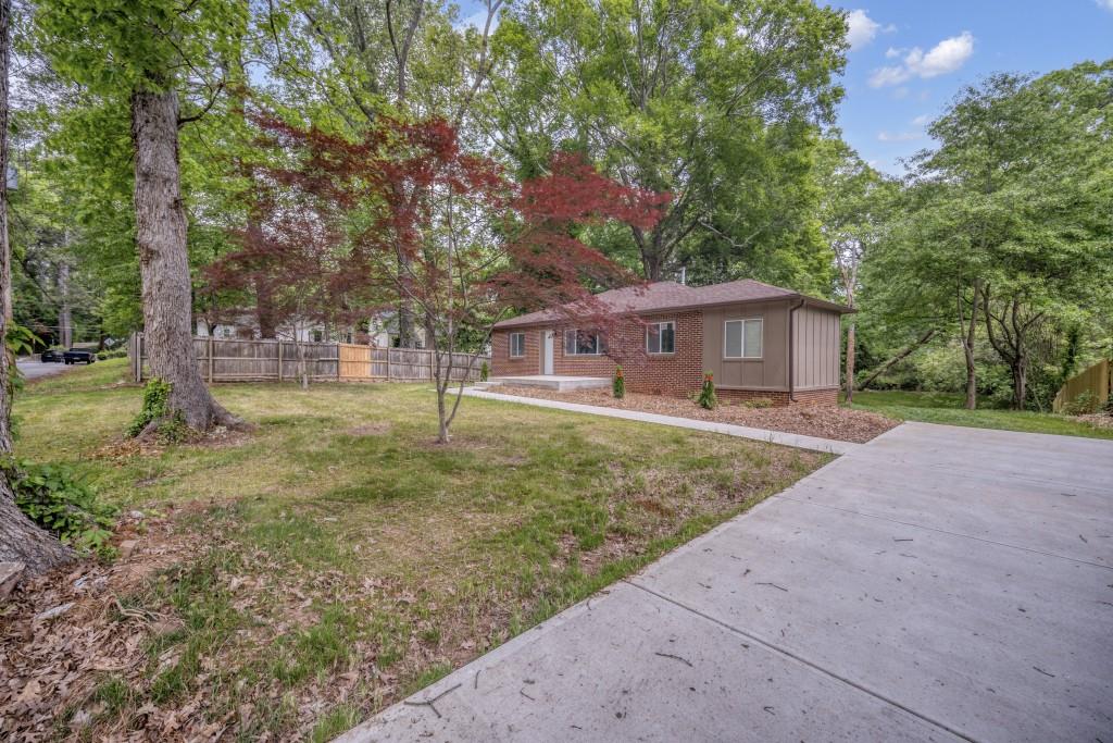 1528 Alder Lane SW