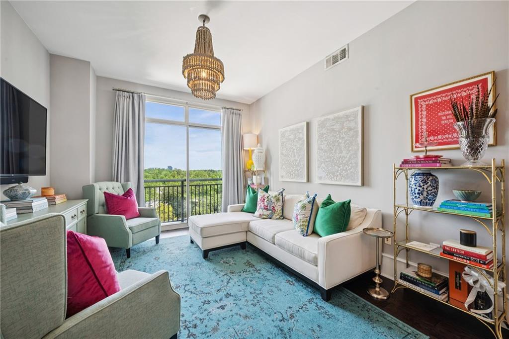 2626 Peachtree Road NW 1104