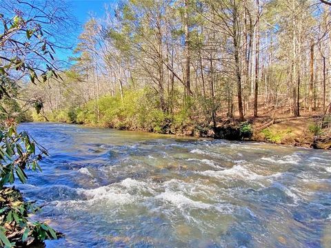 A home in Dahlonega