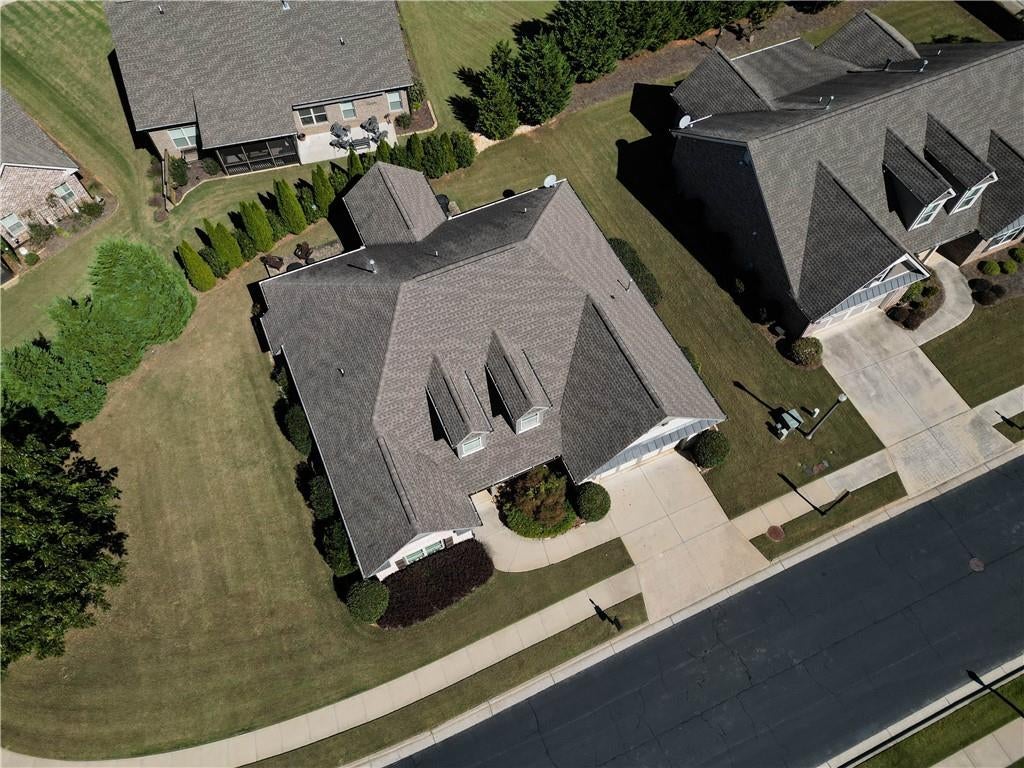 810 Legends Drive