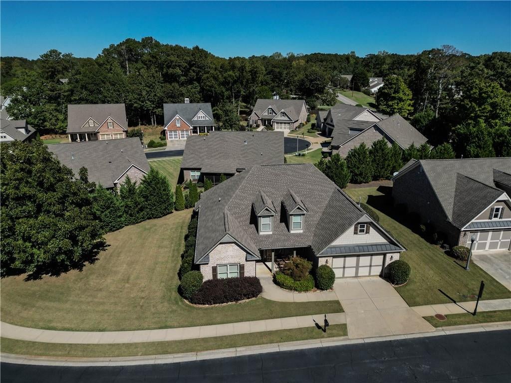 810 Legends Drive