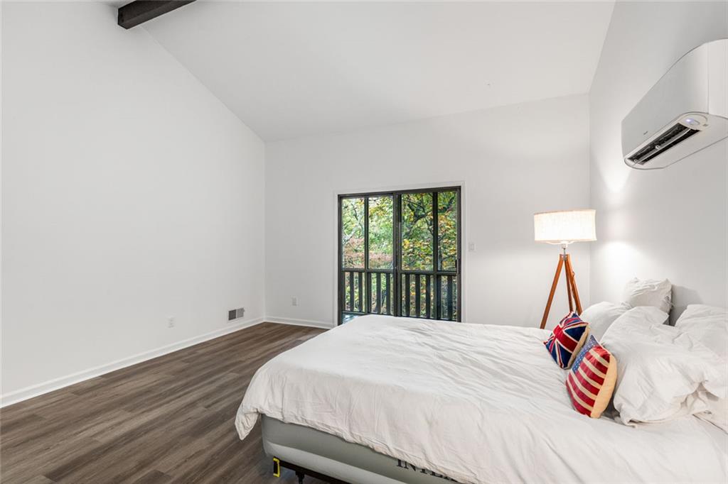 LAKE ARROWHEAD UN 3 PH 1 - Residential