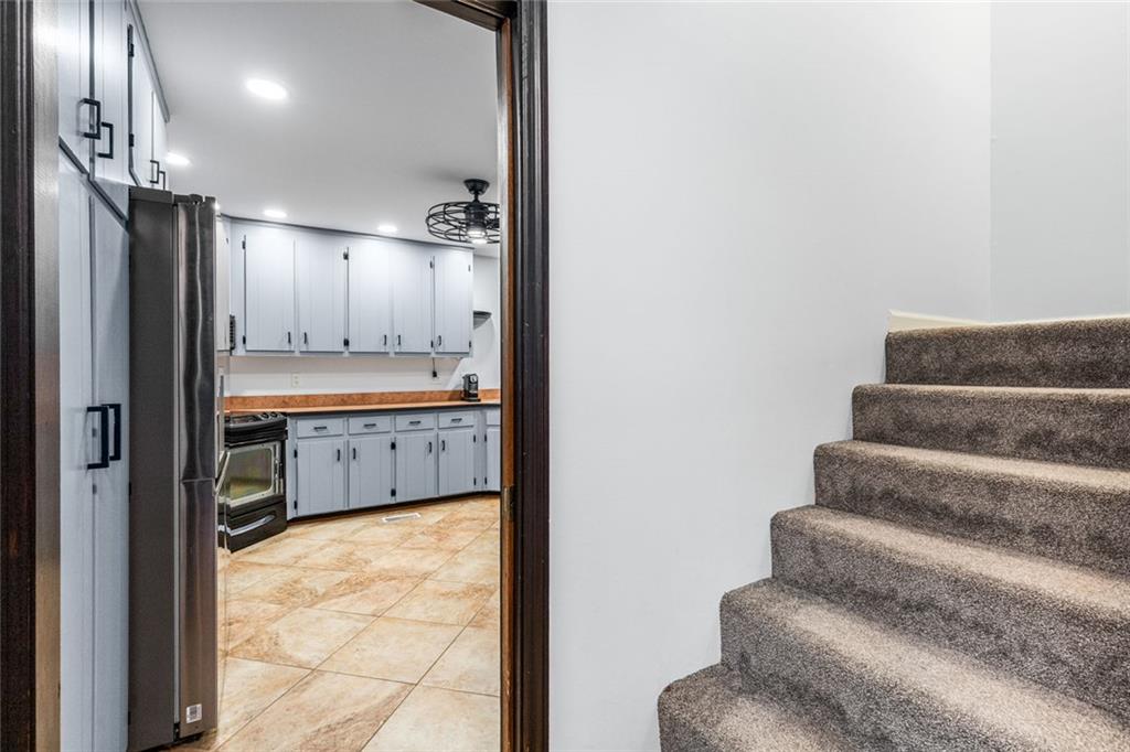 LAKE ARROWHEAD UN 3 PH 1 - Residential