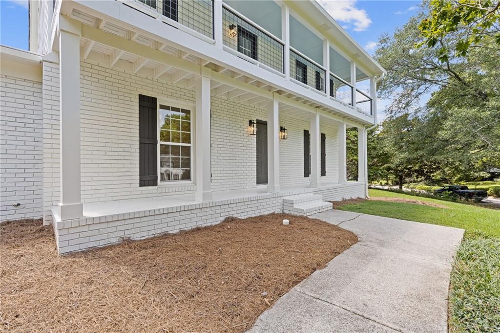 370 Stonebridge Trail