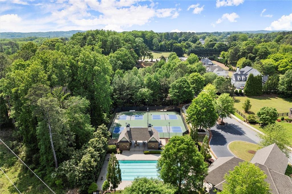 MANOR NORTH - Residential