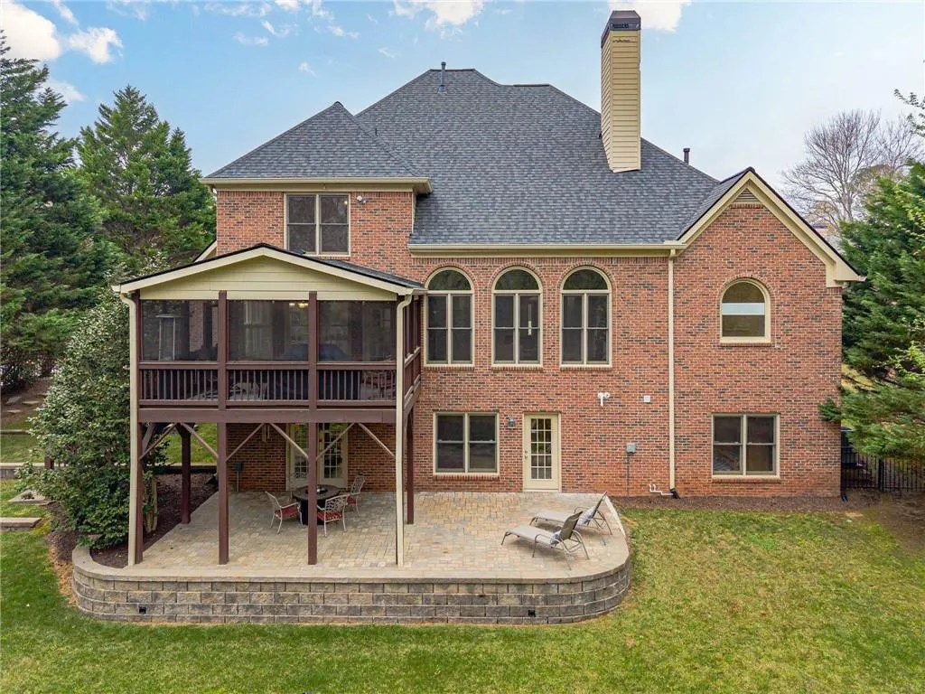 Cumming, Georgia 30040, United States, 5 Bedrooms Bedrooms, ,5 BathroomsBathrooms,Residential,Pending,103409