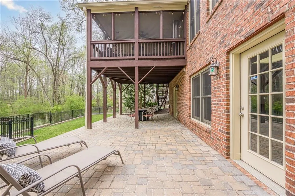 Cumming, Georgia 30040, United States, 5 Bedrooms Bedrooms, ,5 BathroomsBathrooms,Residential,Pending,103409