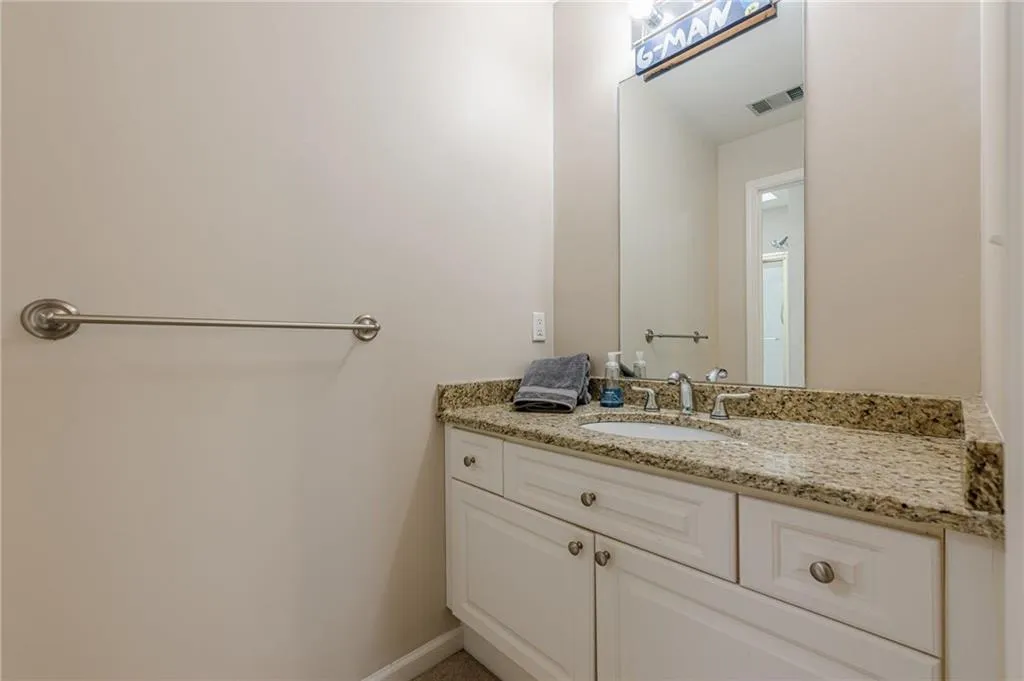 Cumming, Georgia 30040, United States, 5 Bedrooms Bedrooms, ,5 BathroomsBathrooms,Residential,Pending,103409