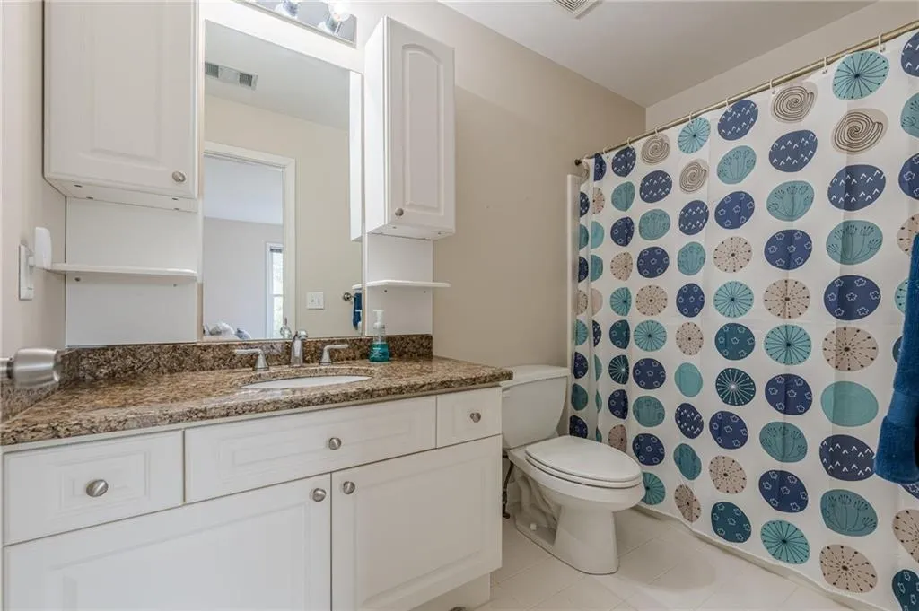 Cumming, Georgia 30040, United States, 5 Bedrooms Bedrooms, ,5 BathroomsBathrooms,Residential,Pending,103409