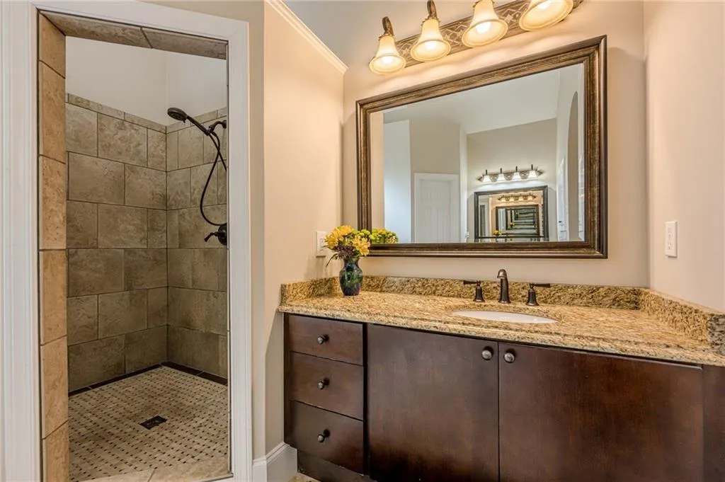 Cumming, Georgia 30040, United States, 5 Bedrooms Bedrooms, ,5 BathroomsBathrooms,Residential,Pending,103409