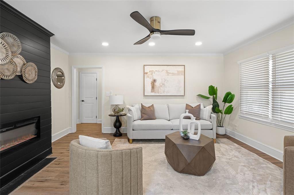 317 McPherson Place SE