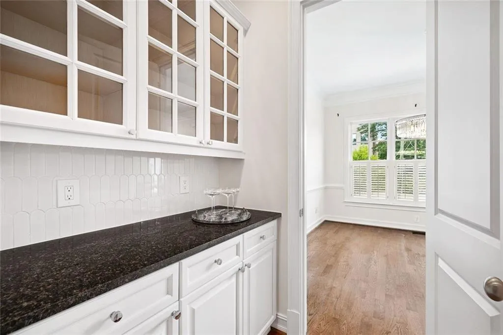 Chamblee, Georgia 30341, United States, 3 Bedrooms Bedrooms, ,4 BathroomsBathrooms,Residential,Active,160033