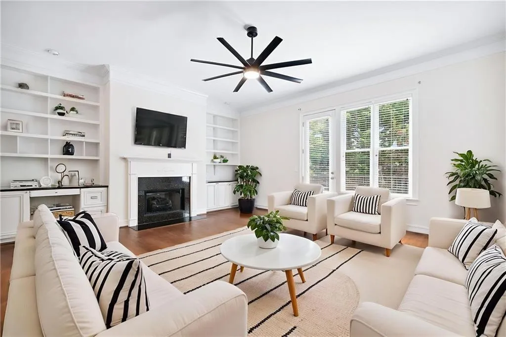 Chamblee, Georgia 30341, United States, 3 Bedrooms Bedrooms, ,4 BathroomsBathrooms,Residential,Active,160033