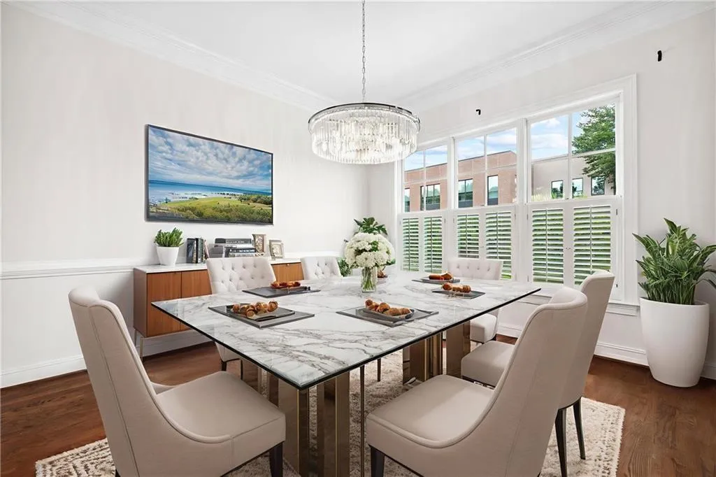 Chamblee, Georgia 30341, United States, 3 Bedrooms Bedrooms, ,4 BathroomsBathrooms,Residential,Active,160033