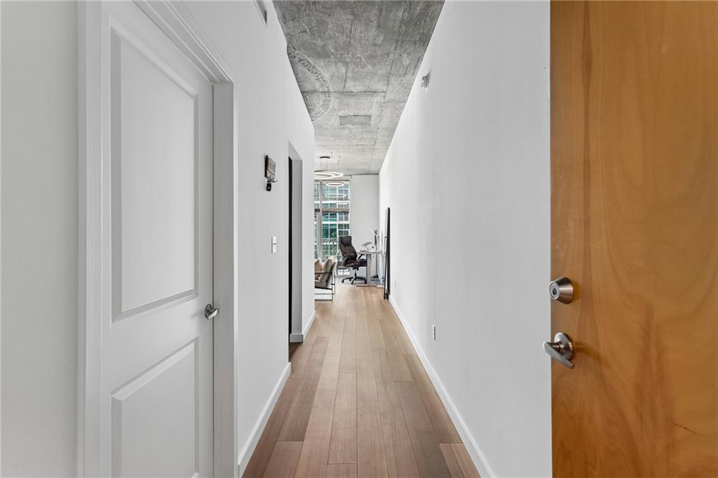 933 Peachtree Street NE 1824