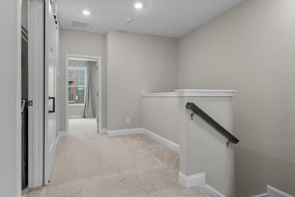 4651 Eddibunn Drive, Smyrna, Georgia image 22