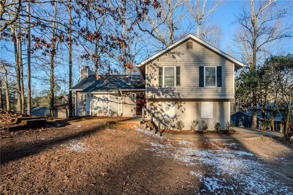 Photo 1 of 32 — 5449 Martins Crossing Road, Stone Mountain, GA 30088