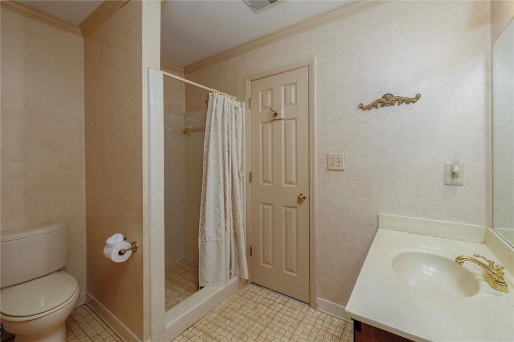 4930 Forestglade Court, Tucker, Georgia image 30