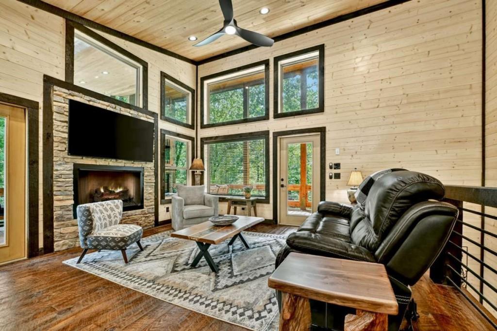 55 Skyline Drive