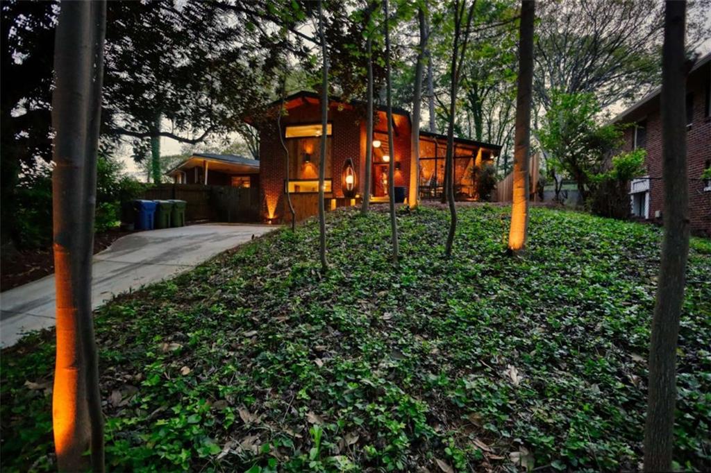 151 Rockmart Dr SW