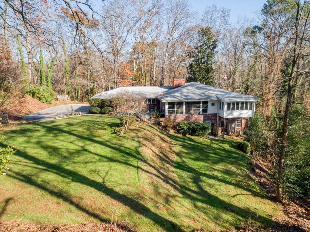 5274 Powers Ferry Road NW