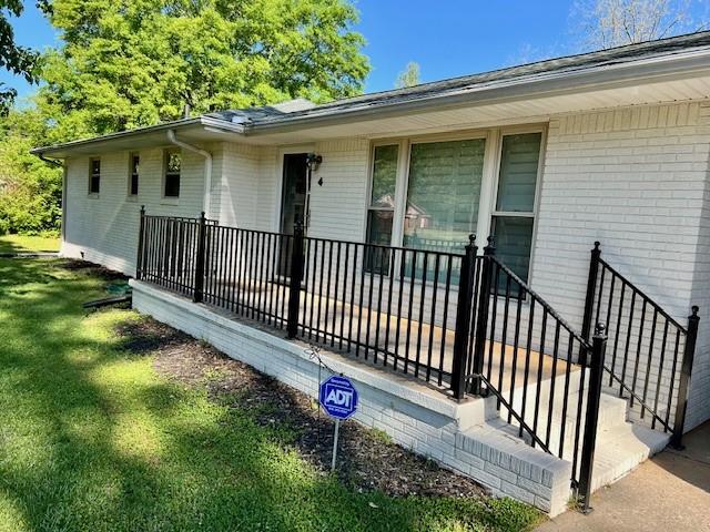 4 Crestwood Road