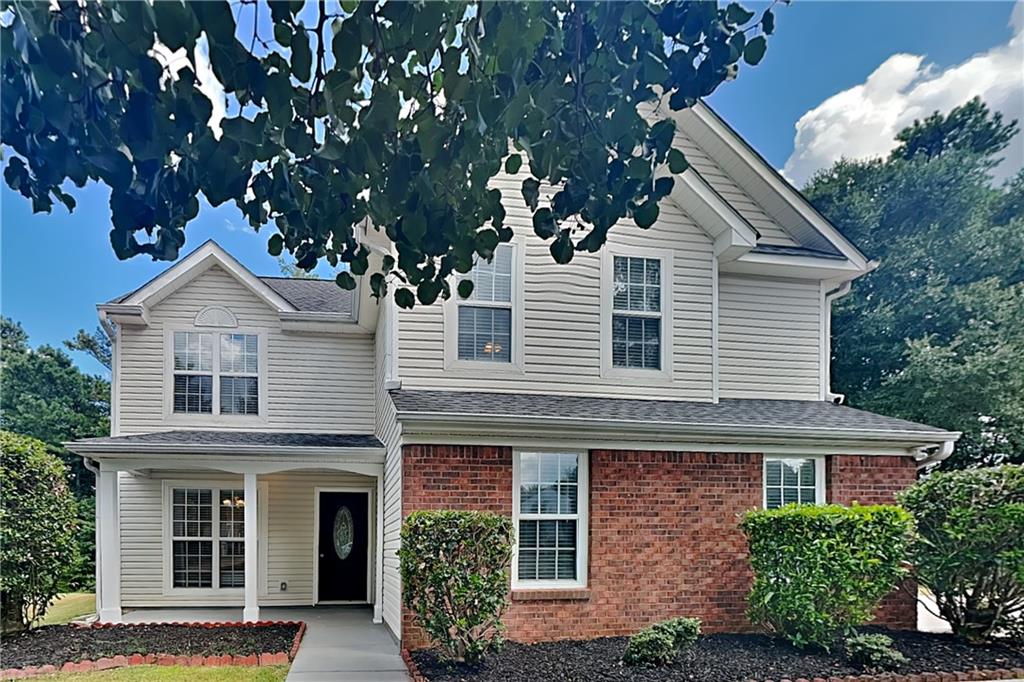 Charming 3 bed, 2.5 bath, 1,751 sqft home in Grayson! Open kitchen concept with updated counters and a spacious living room. Primary suite with attached bathroom. Spacious backyard, great for gatherings! Pets accepted on a case by case basis. Additional admin fees apply. The Fireplace is decorative. Schedule your showing today! This home is as-is.
This home may be located within a Homeowners Association (HOA) community. If so, residents will be responsible for adhering to all HOA rules and regulations. Please contact your agent or landlord's agent for more information.
