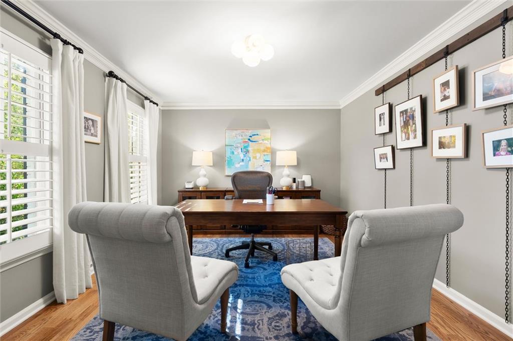 1021 Princeton Walk NE