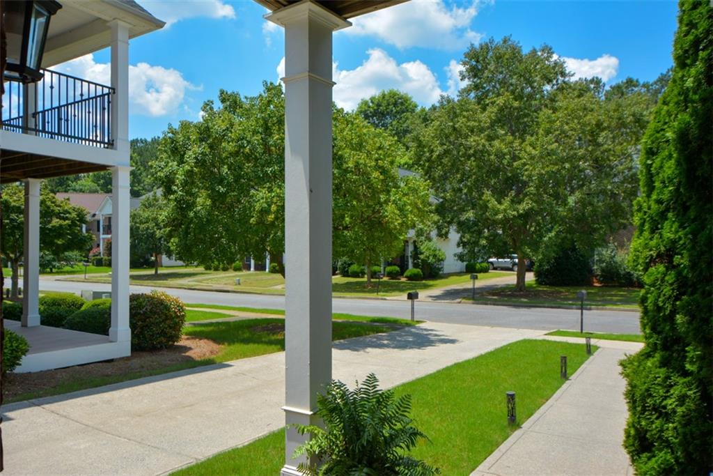 3332 Chastain Landings Court