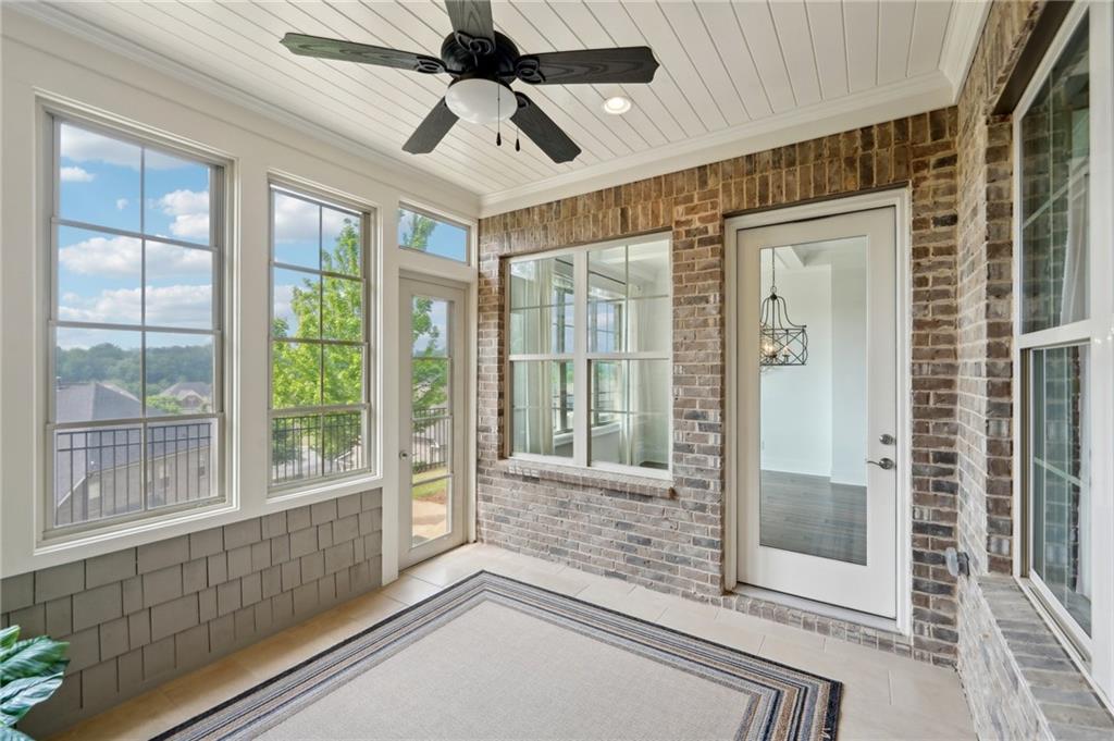 5695 Overlook Station Drive, Suwanee, Georgia image 14