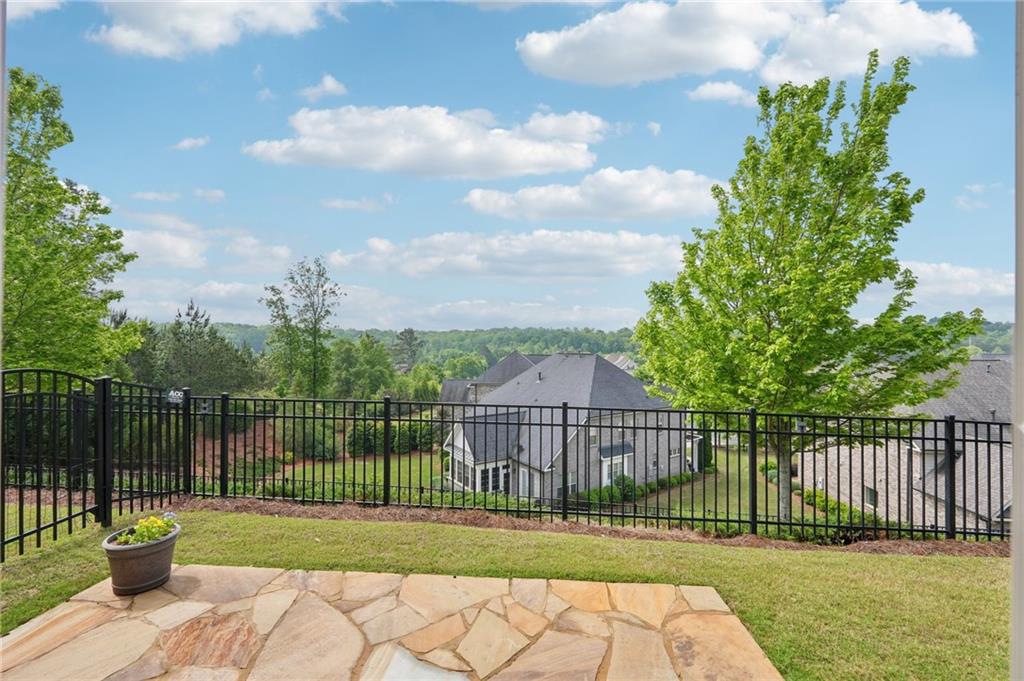 5695 Overlook Station Drive, Suwanee, Georgia image 16
