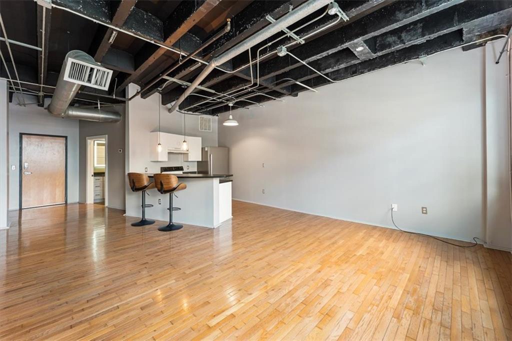 878 Peachtree Street NE 814