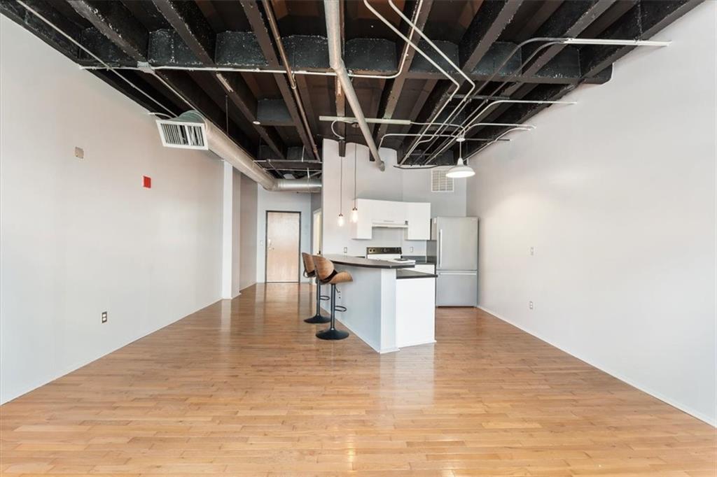 878 Peachtree Street NE 814