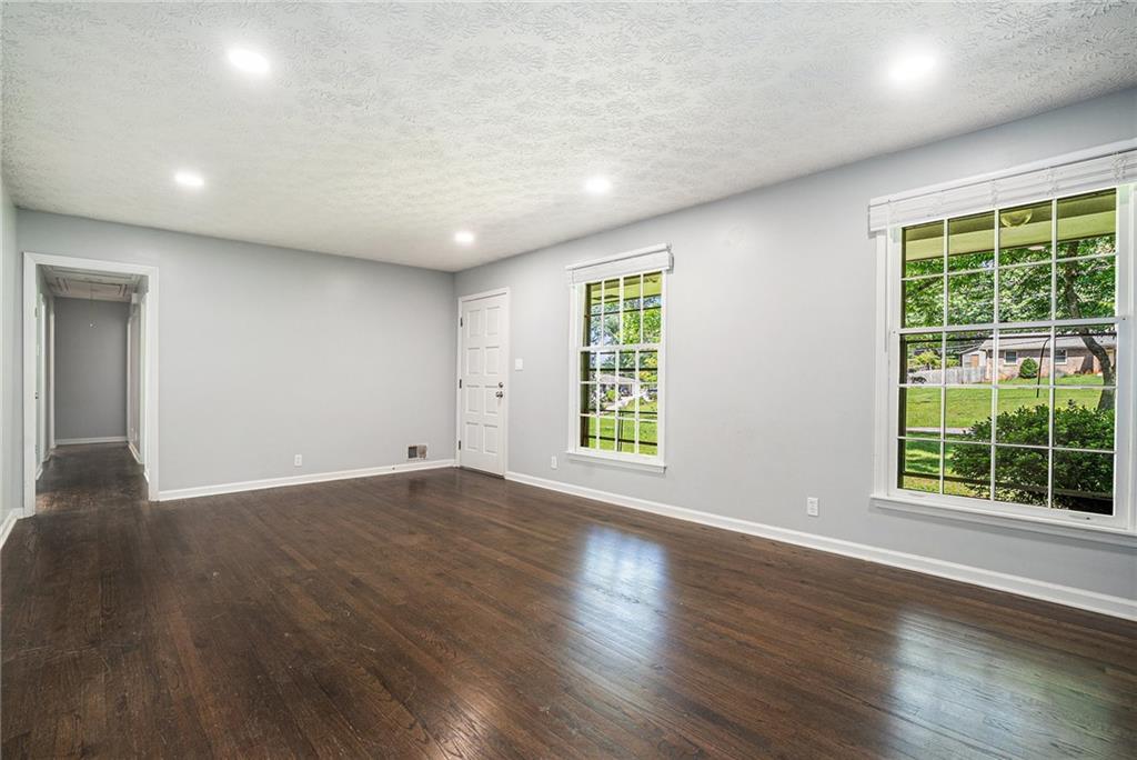 1663 Pounds Road SW