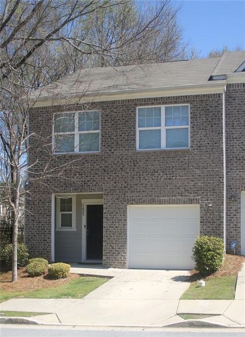 Townhouse For Sale - 1625 Honeysuckle Path<br/> Conyers, GA 30012