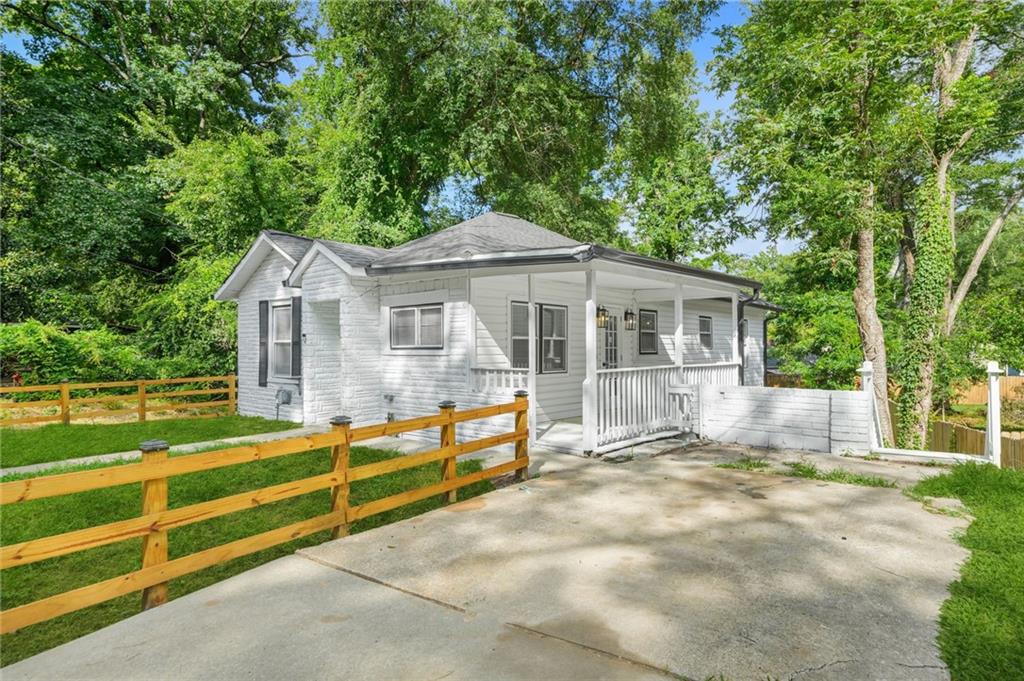 30 Johnson Road NW