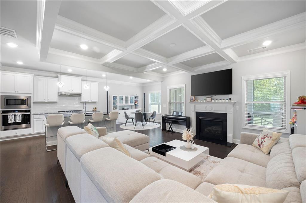7043 Lancaster Crossing, Flowery Branch, Georgia image 13