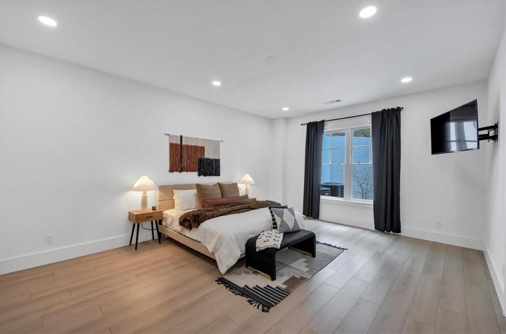 Echelon - Residential