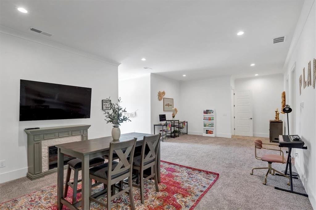 Echelon - Residential