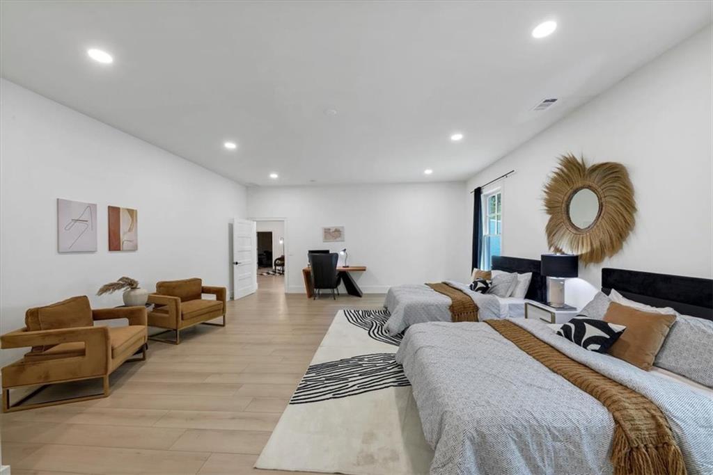 Echelon - Residential
