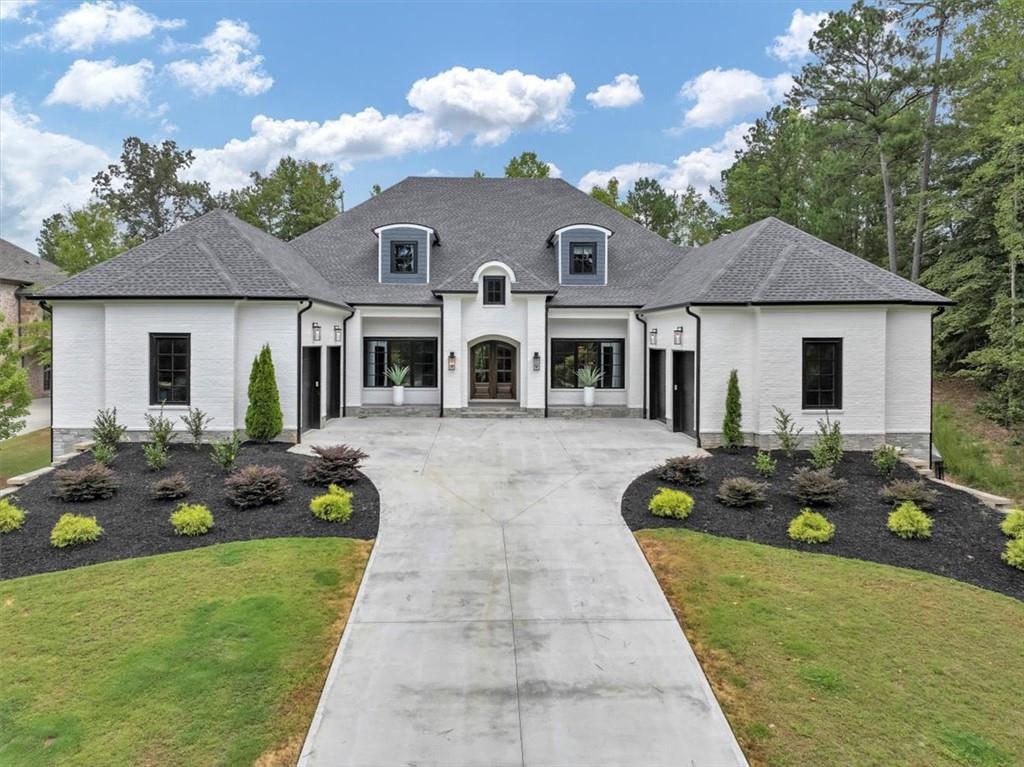 308 Traditions Court, Alpharetta, Georgia image 3