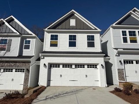 Townhouse For Sale - 62 Trace Bluff<br/> Dawsonville, GA 30534
