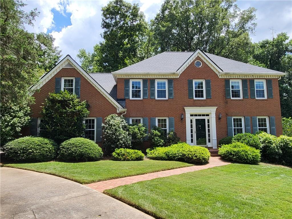 Stunning 5 bedroom/3.5 bathroom traditional home in East Cobb! Highly desired neighborhood of Chestnut Springs, a top-tier swim and tennis community, districted for highly ranked schools - Kincaid Elementary, Dodgen Middle, and Walton High.
All All County Perimeter residents are enrolled in the Resident Benefits Package (RBP) for $49.95/month which includes liability insurance, credit building to help boost the resident’s credit score with timely rent payments, up to $1M Identity Theft Protection, HVAC air filter delivery (for applicable properties), move-in concierge service making utility connection and home service setup a breeze during your move-in, our best-in-class resident rewards program, on-demand pest control, and much more! More details upon application.