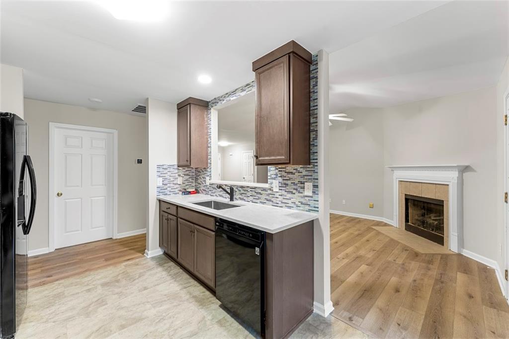 217 Overland Trail, Sharpsburg, Georgia image 12