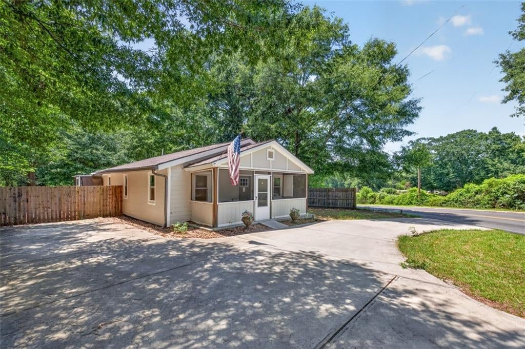 421 Maple Lane