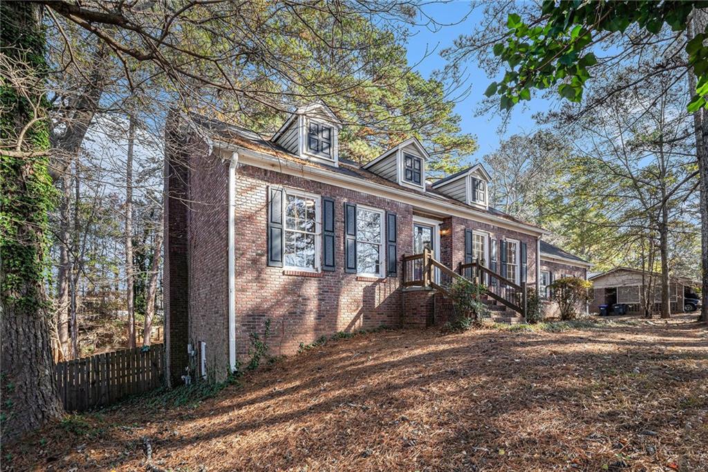 4521 S Roberts Drive